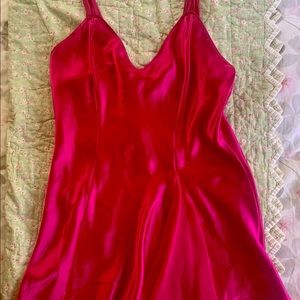 Vintage Val Mode Lingerie Deadstock Magenta Satin Chemise Slip Dress M